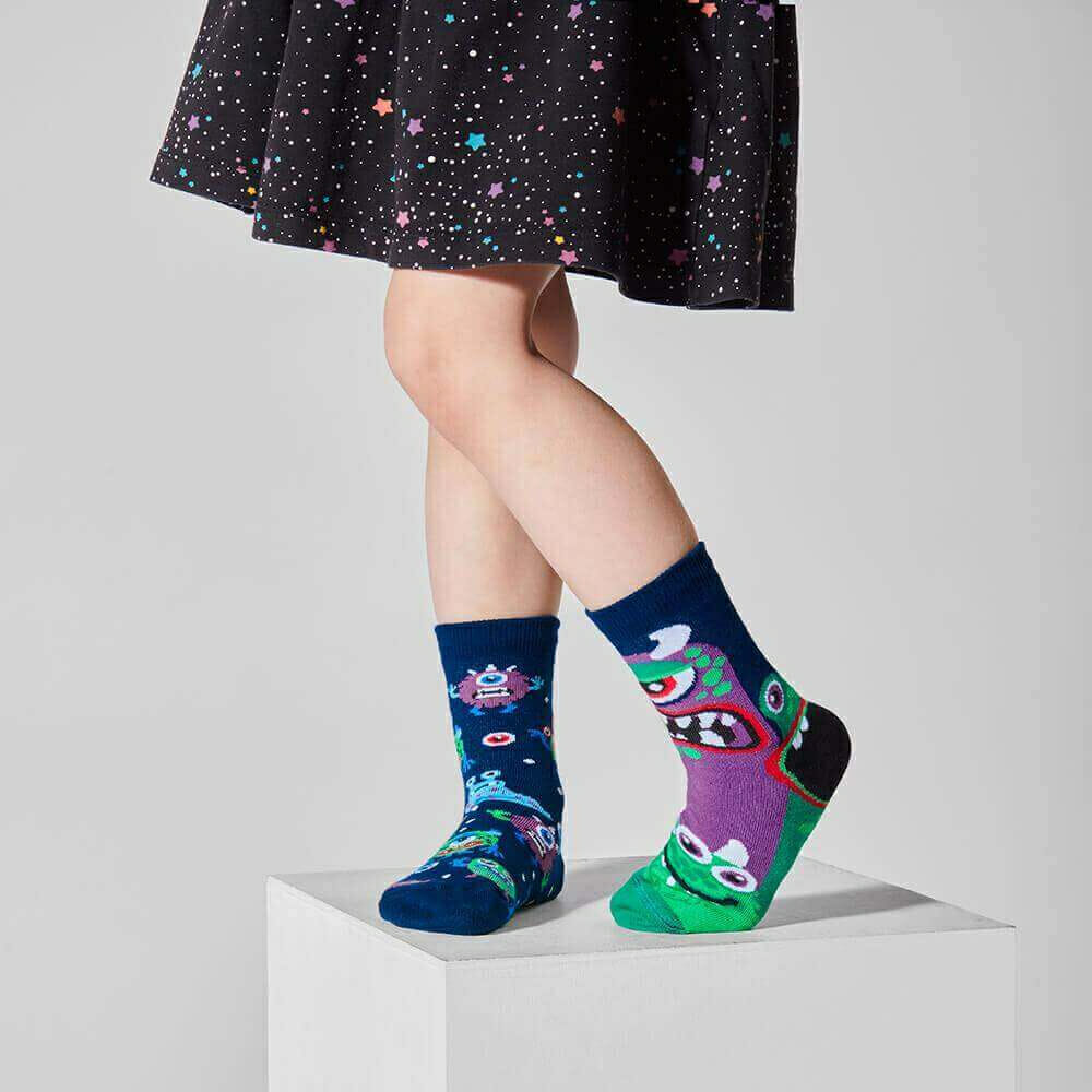 MANY MORNINGS lasten eriparisukat, The Monsters