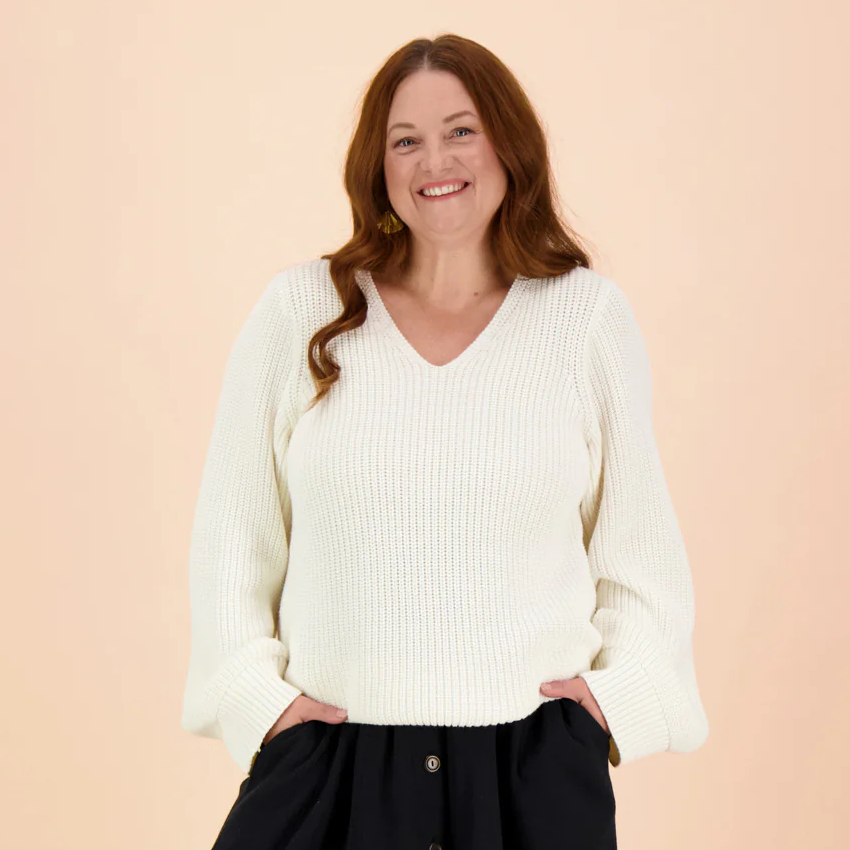 KAIKO V-NECK JUMPER, neulepaita, Offwhite