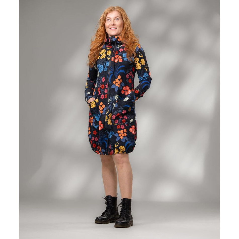 VERSONPUOTI JEMMAtakki MÖKILLÄ