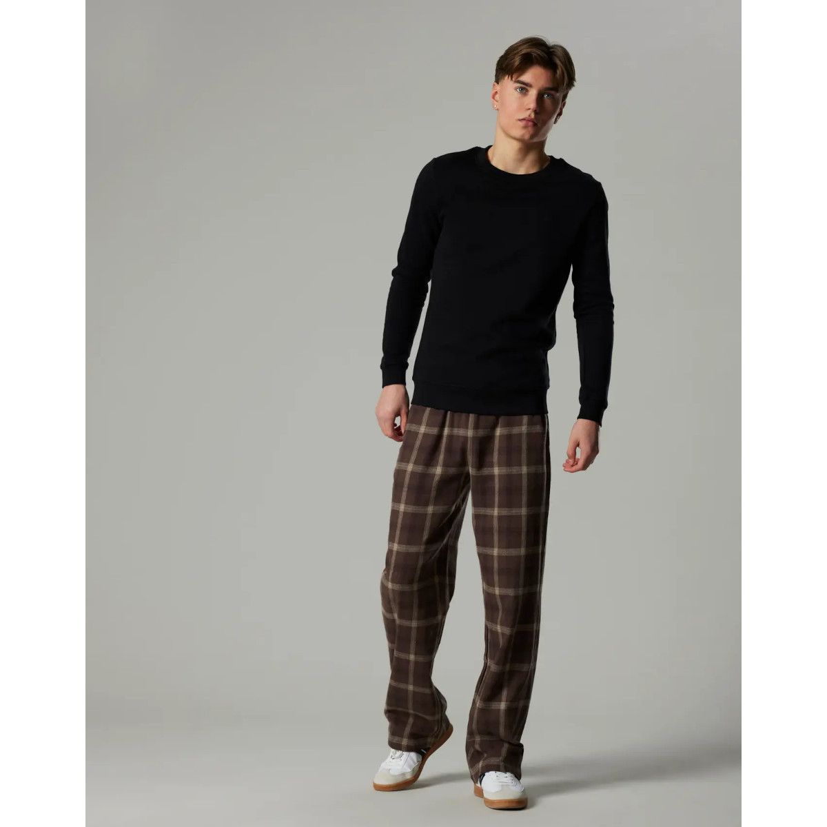 Alternative view of LMTD NLNHEBES flanellihousut, Black Coffee