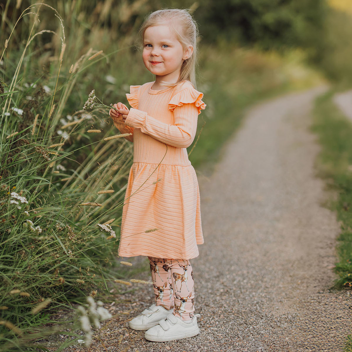 METSOLA WIDE RIB FRILLA DRESS LS, Peachy