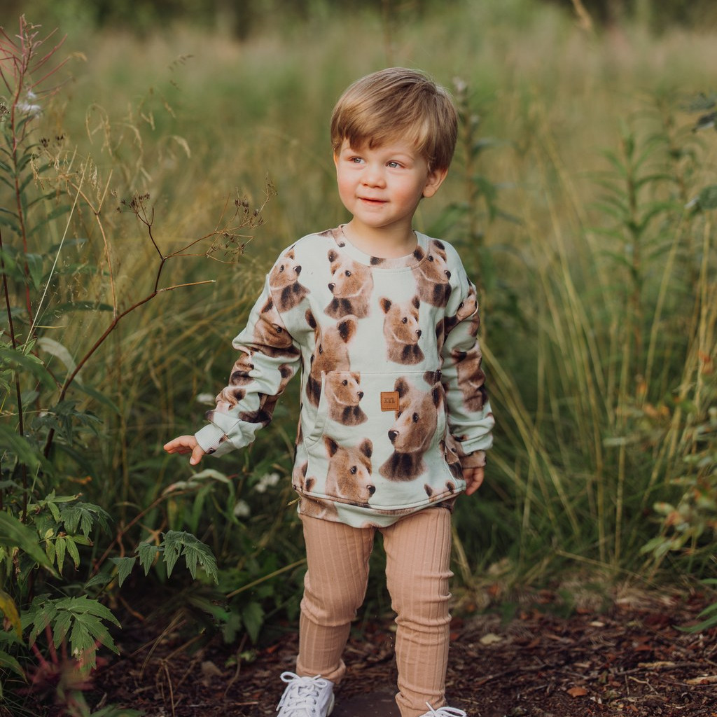 Alternative view of METSOLA BEAR POCKET SWEATER, Spring Green