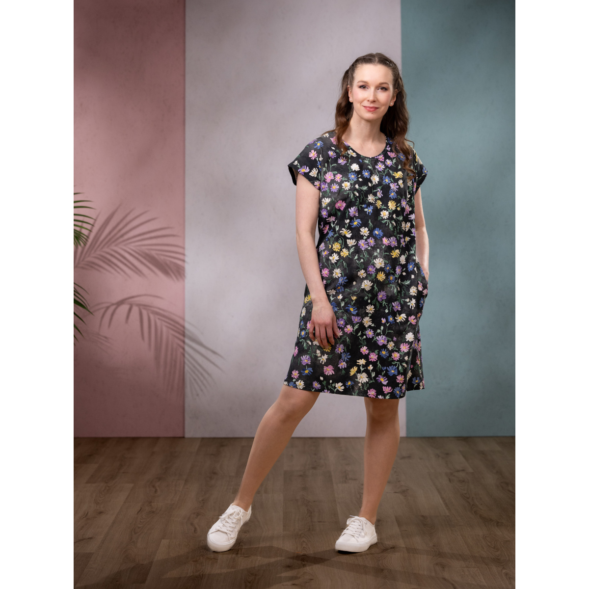 VERSONPUOTI KESÄMEKKO KAHVILASSA