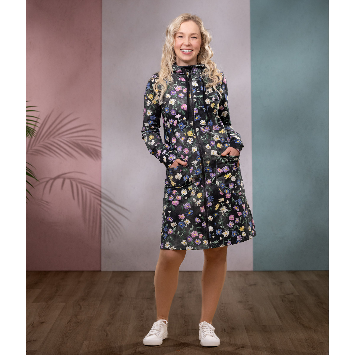 VERSONPUOTI SENNAtakki KAHVILASSA