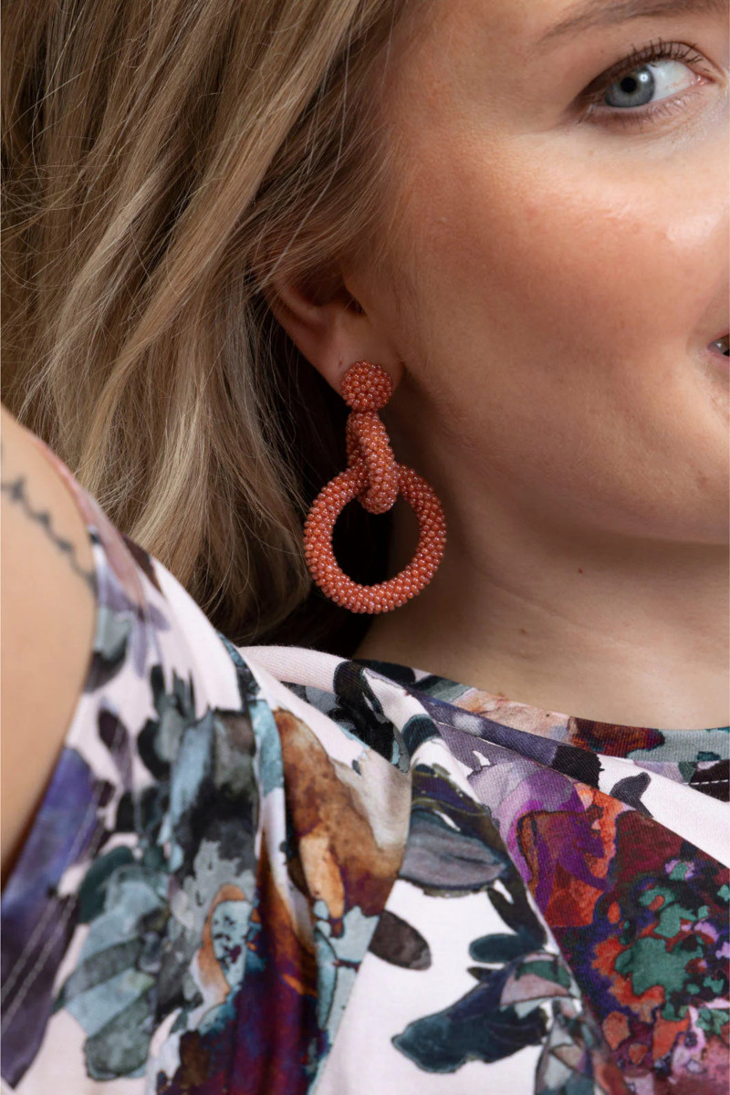 Alternative view of KAIKO GIA korvakorut, Coral Bronze