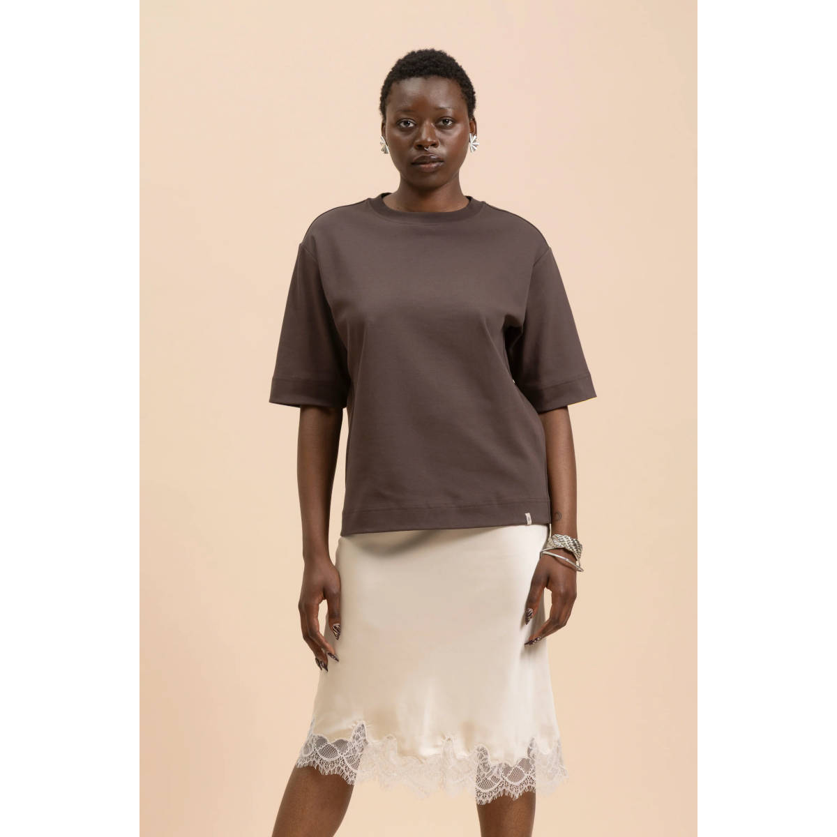 KAIKO The Relaxed T-shirt, Chocolate