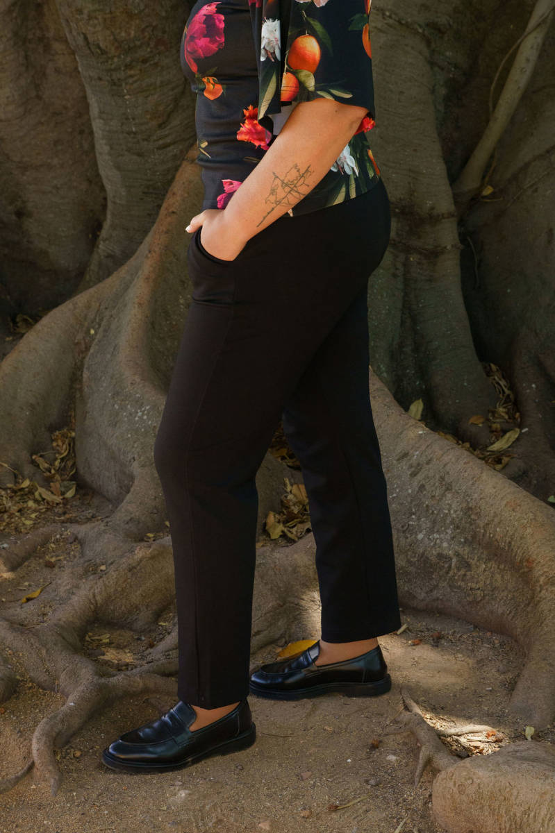 Alternative view of NAKOA Comfy Straight Pants, Black
